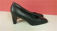 Ladies Mr Seymour Quality Made In Spain Pumps