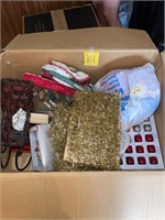 Christmas decorations box lot