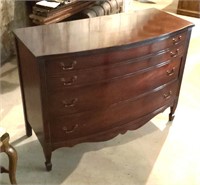 Lammerts mahogany chest of drawers with mirror