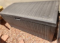 L - OUTDOOR STORAGE BOX (Y23)