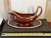 vtg Hull brown dip glaze gravy boat & tray