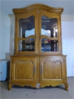 Ethan Allen Curio Cabinet