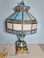 ST. CLAIR PAPER WEIGHT LAMP W/LEADED GLASS SHADE