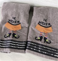 2 HALLOWEEN HAND TOWELS - THE WITCH IS IN!