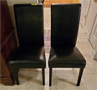 PAIR OF LEATHER TYPE SITTING CHAIRS