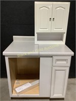 Lower Cabinet w/ Counter & Small Upper Cabinet
