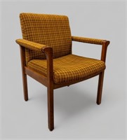 MID CENTURY UPHOLSTERED KRUG ARMCHAIR