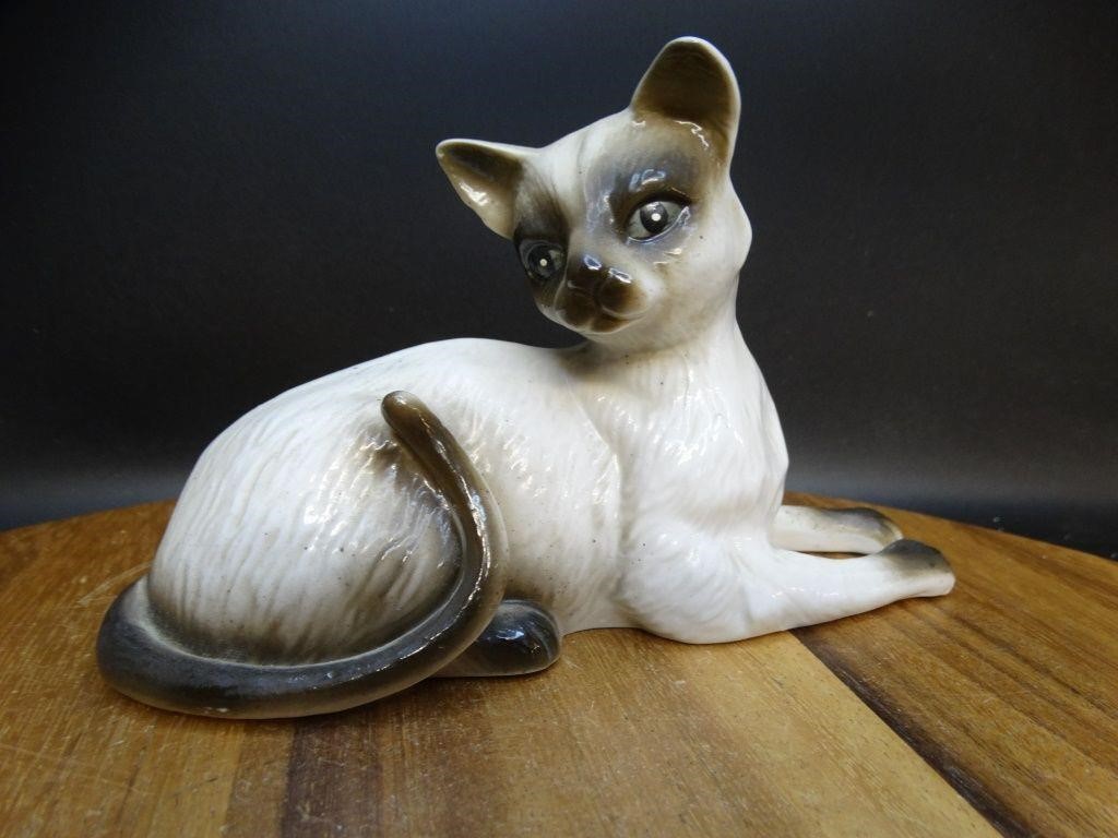 Porcelain Ceramic Hand Painted Siamese Cat