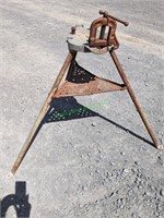 Pipe Vise & Stand