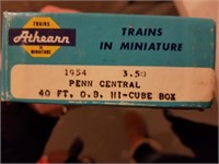 Athearn HO Penn Central 40ft O.B. Hi Cube Box