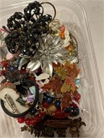 CONTAINER OF JEWELRY