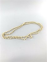 Lovely ivory beaded necklace, all beads are hand t