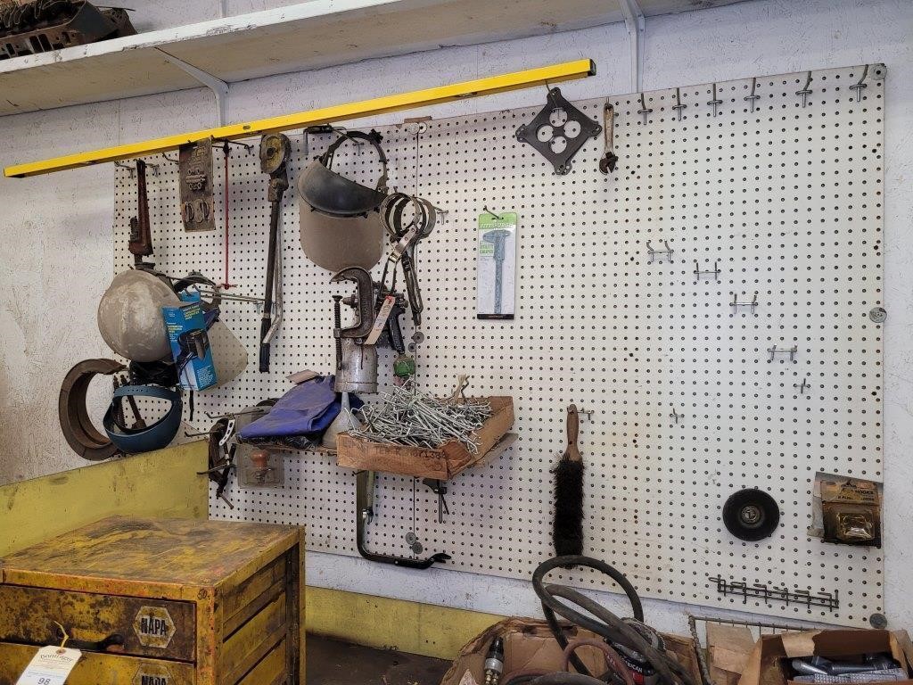CONTENTS OF PEG BOARD AND UPPER SHELVING