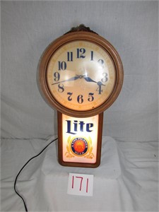 Vintage Miller Lite Beer Clock