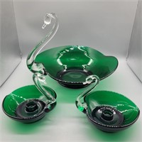 VIKIING ELEGANT EMERALD GREEN SWAN ART GLASS