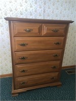 Sumter maple chest of drawers