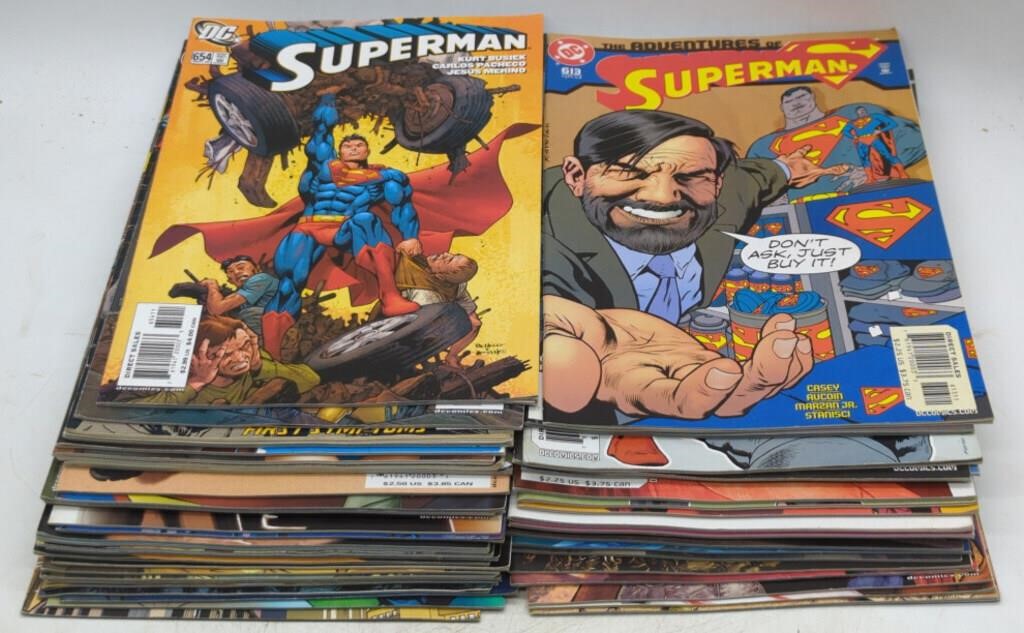 (EF) 47 DC Superman Comics