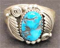 (XX) Western Style Turquoise Sterling Silver Ring