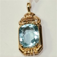 $2000 10K  Aquarmanie (7.5ct) Pendant