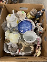 ASSORTED PITCHERS, PLATES, FIGURINES,