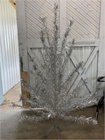 6.5 Ft Aluminum Christmas Tree