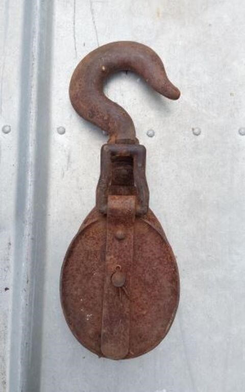 VINTAGE ROPE PULLEY- QUICK RELEASE