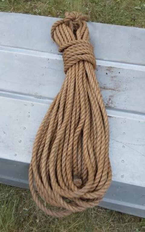 HEAVY ROPE- TREE ROPE- UNSURE LENGTH