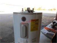 50 Gallon GE Electric Hot Water Heater