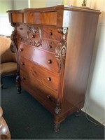 VICTORIAN CEDAR BOW FRONTED CHEST OF DRAWERS