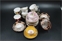 COLLECTION OF FINE BONE CHINA TEACUPS & SAUCERS