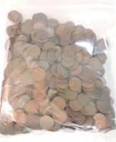 Bag of 568 Lincoln wheat cents and 50