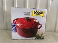 LOdge Enamel On Cast Iron Dutch Oven 5.5 Qt