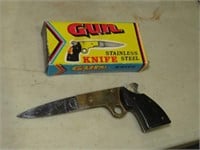 GUN STAINLESS STEEL KNIFE WITH BOX