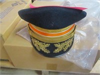 Navy hat, size 7