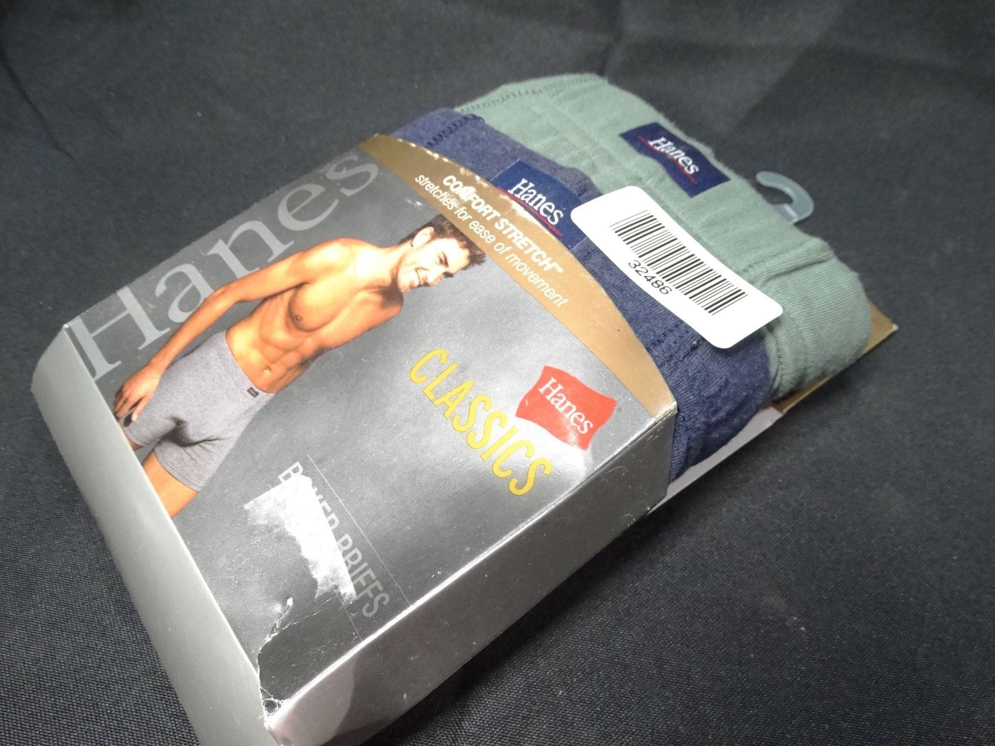 New 2 Pairs of Hanes Boxer Briefs