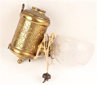19TH CENTURY WALL MOUNTED SINGLE BURNER ANGLE LAMP