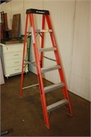 6 ft Step Ladder, Featherlite