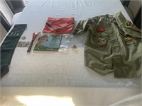 CUB, BOY AND GIRL SCOUT LOT