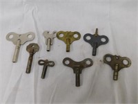 8 Vintage clock keys