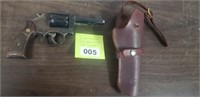 SMITH & WESSON .38 CTG WITH HOLSTER