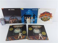 5 vinyles:  Abba, Saturday Night Fever