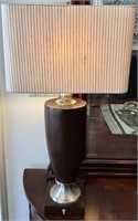 WOOD TABLE LAMP