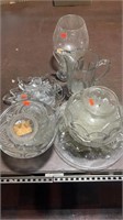 15pc Lot of Assorted Glassware Pieces including
