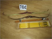 Recurve bows with stringer & arrows