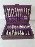 62pc. Heriloom silver plate flatware set with case