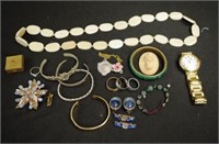Collection costume jewellery