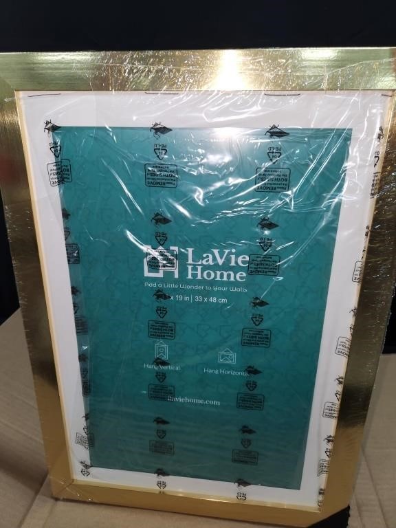 LaVie Home 13x19 gold picture frame