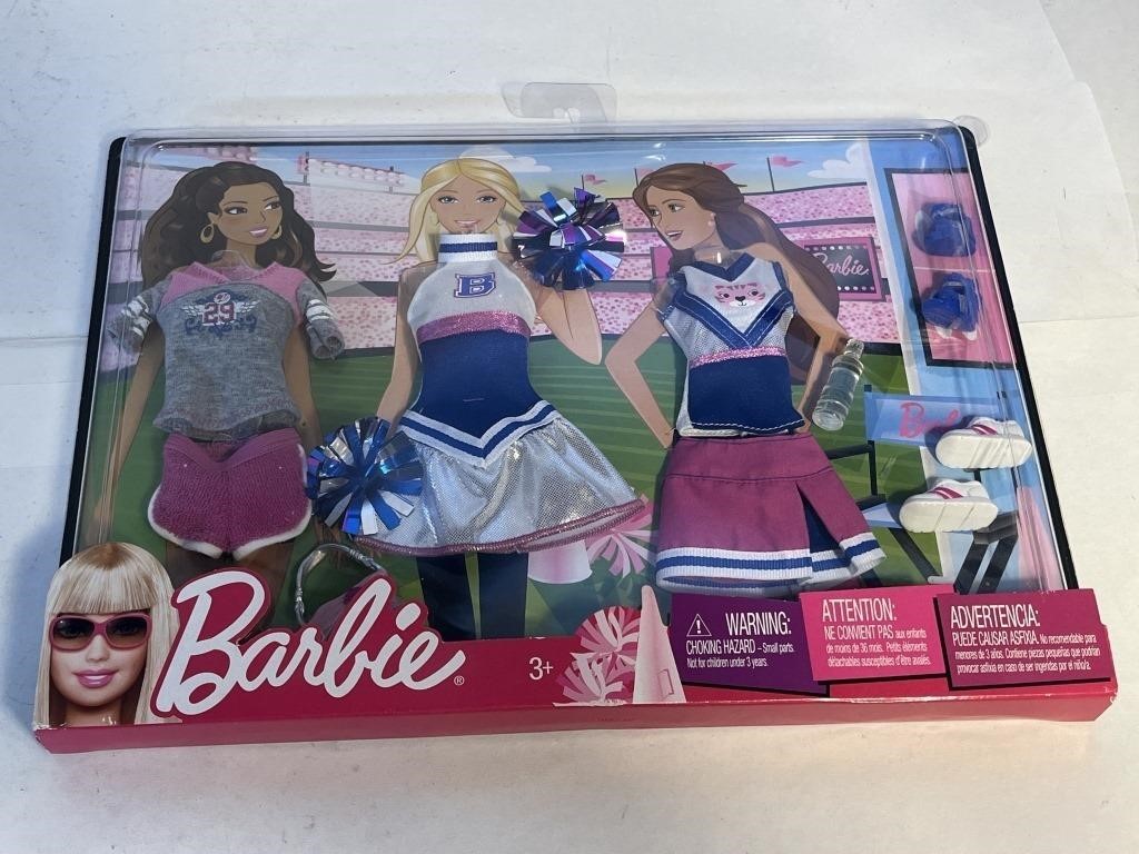 2000 BARBIE SPORTS OUTFITS BY MATTEL NEW