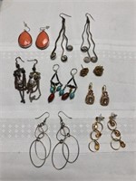 Lot of 10 vintage earrings