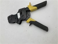 Apollo PEX One Hand Pinch Clamp Tool 3/8" to 1"